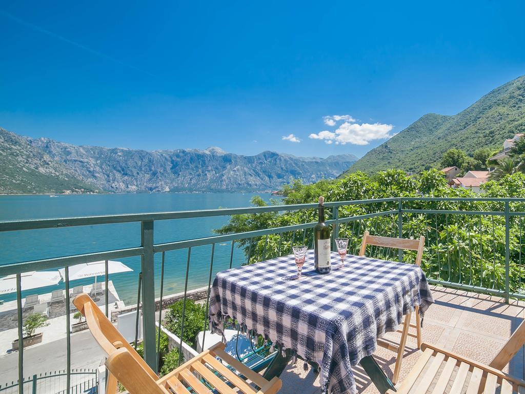 Apartments Iva Kotor Buitenkant foto