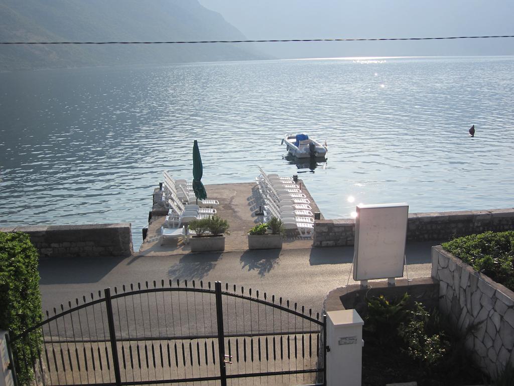 Apartments Iva Kotor Buitenkant foto